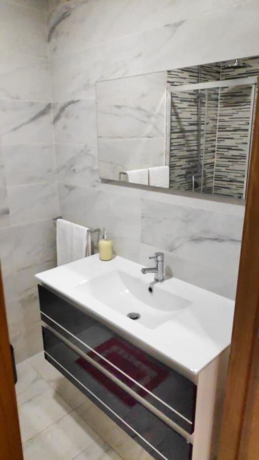 Porta 116 - Free Private Parking Apartment วีลาเรอัล ภายนอก รูปภาพ